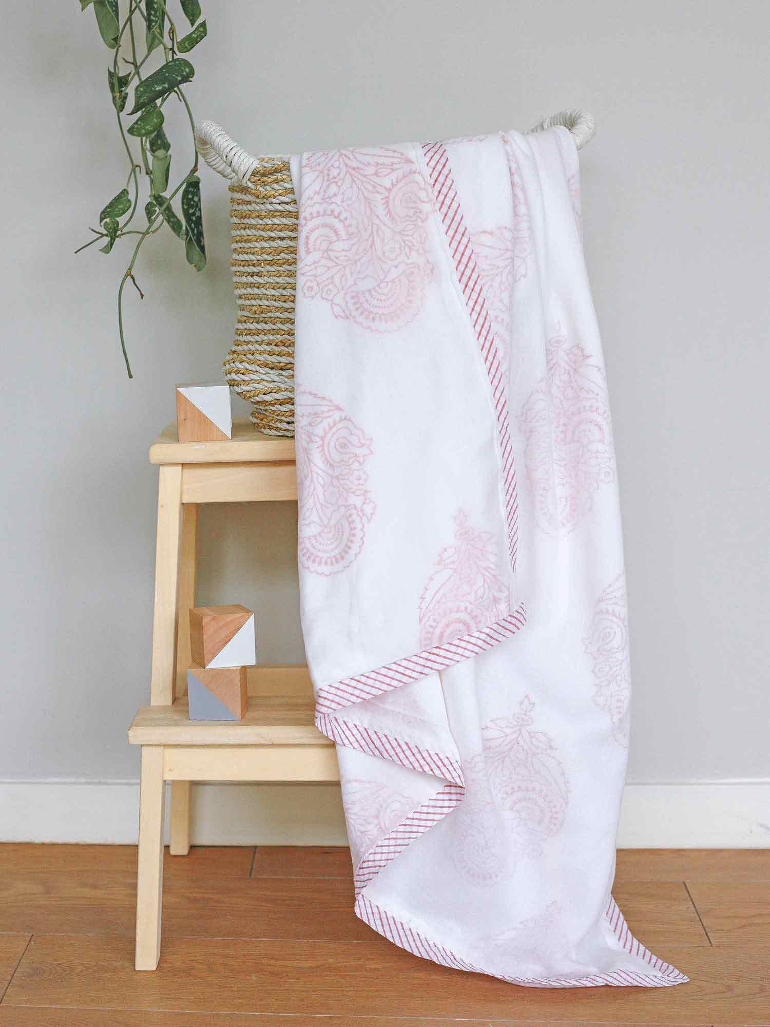 Pink City Newborn Gift Set - Going Home Newborn Bed + Bath Gift Set