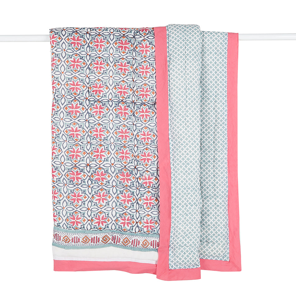 Seminyak Pink Cotton Quilt