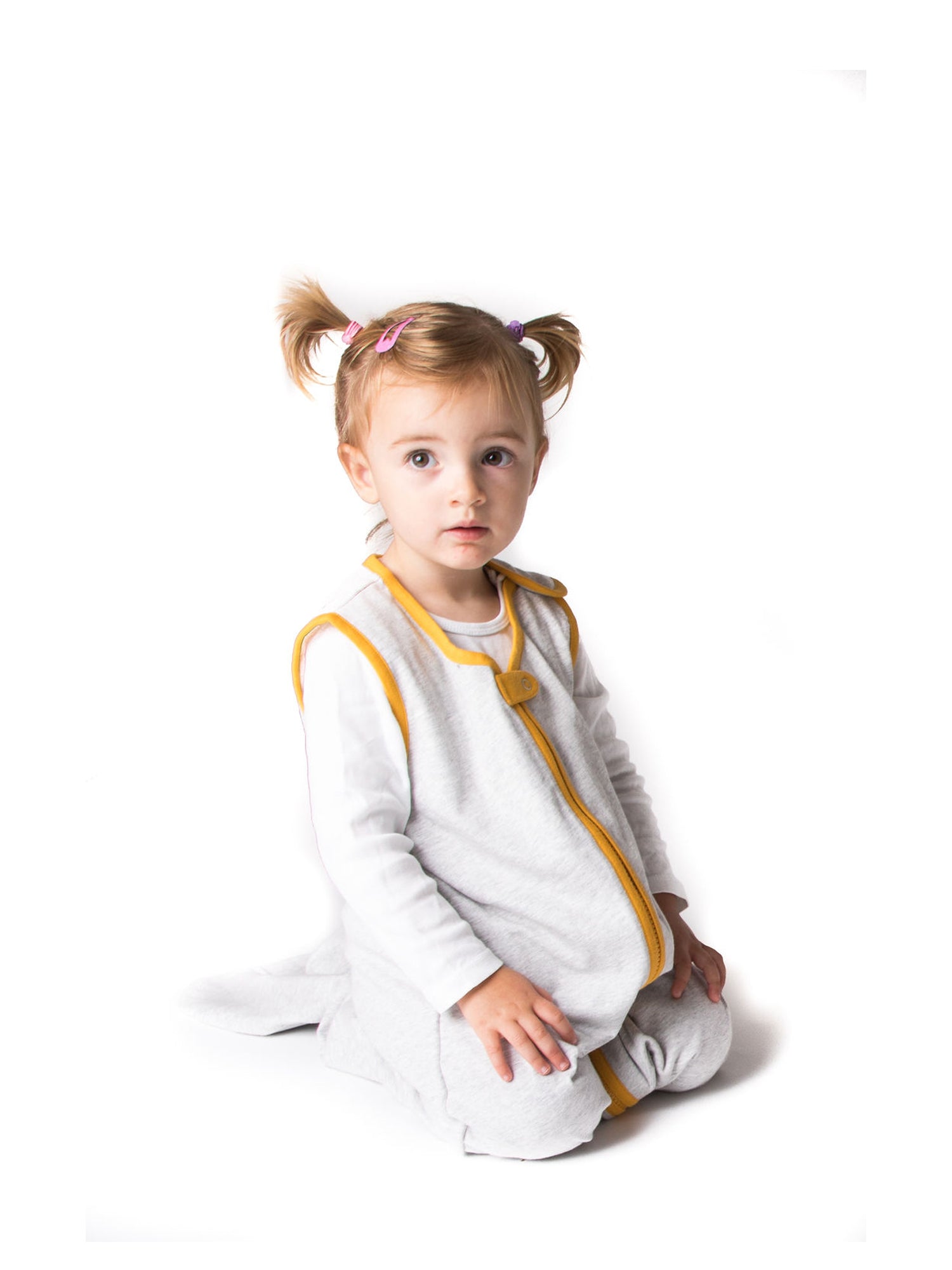 The best baby sleep sack recommended by parents and sleep consultants, designed to promote safe, comfortable sleep for infants and toddlers. Made from breathable, cozy fabrics, this sleep sack helps regulate body temperature and ensures a restful night for your little one.