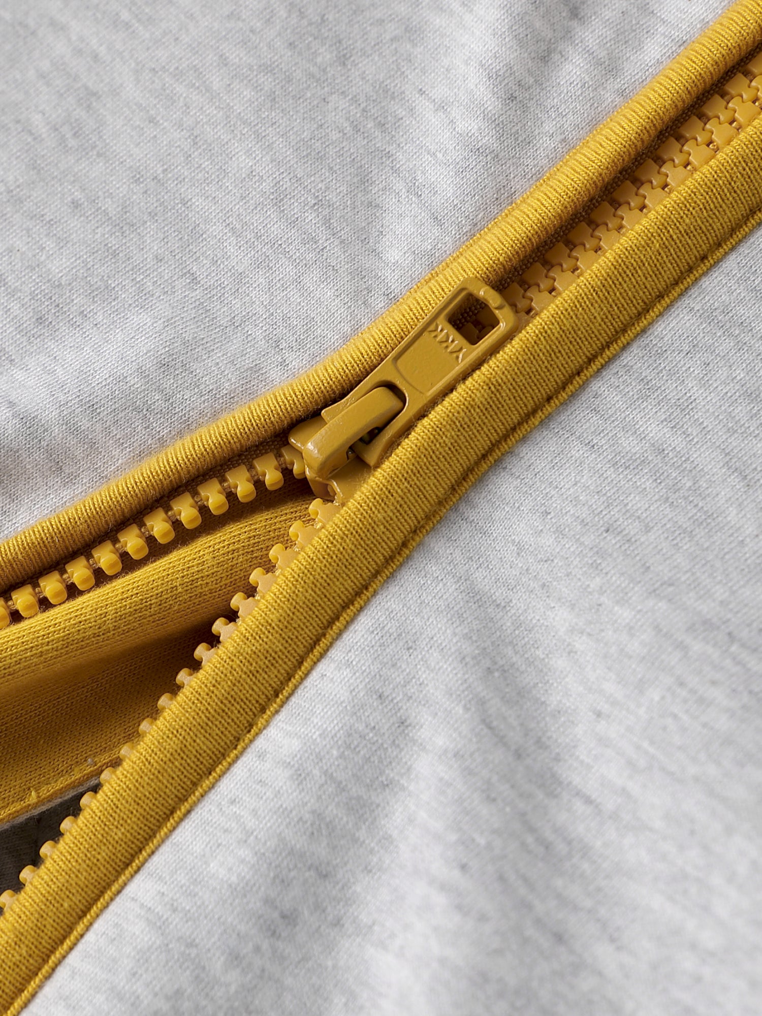 The best baby sleep sack recommended by parents and sleep consultants, designed to promote safe, comfortable sleep for infants and toddlers. Made from breathable, cozy fabrics, this sleep sack helps regulate body temperature and ensures a restful night for your little one.