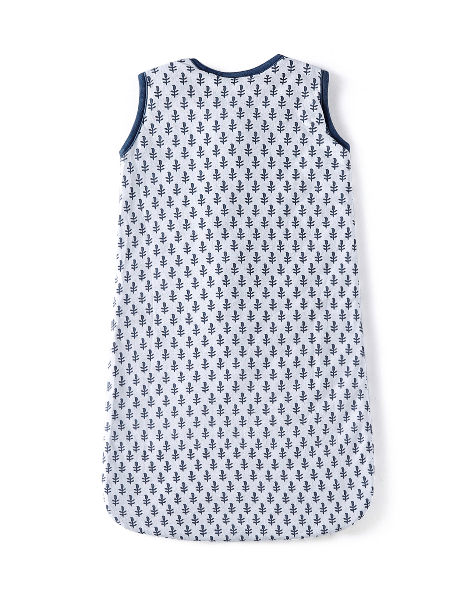 The best baby sleep sack recommended by parents and sleep consultants, designed to promote safe, comfortable sleep for infants and toddlers. Made from breathable, cozy fabrics, this sleep sack helps regulate body temperature and ensures a restful night for your little one.