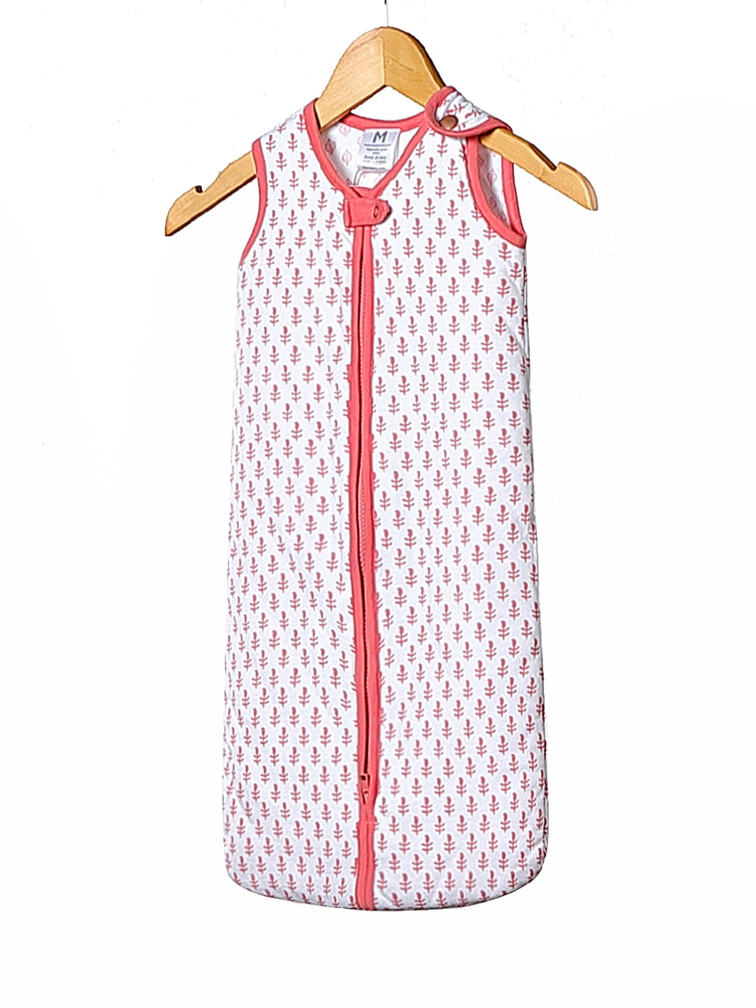 Lightweight sleep sack by Malabar Baby — breathable, comfortable, and ideal for safe, peaceful naps and bedtime for babies. Perfect for warm weather, this baby sleep sack promotes comfortable sleep and is a must-have for new parents.