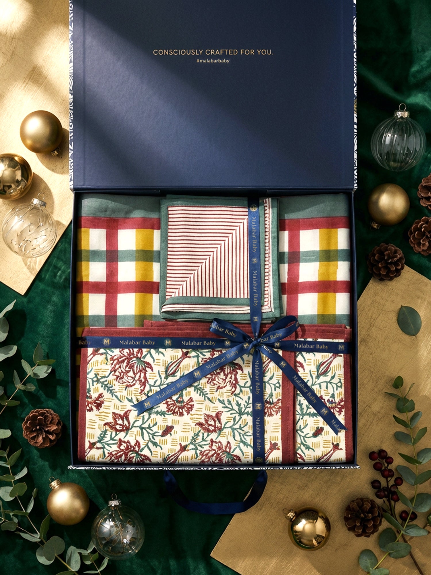 Holiday Tablescape Gift Box