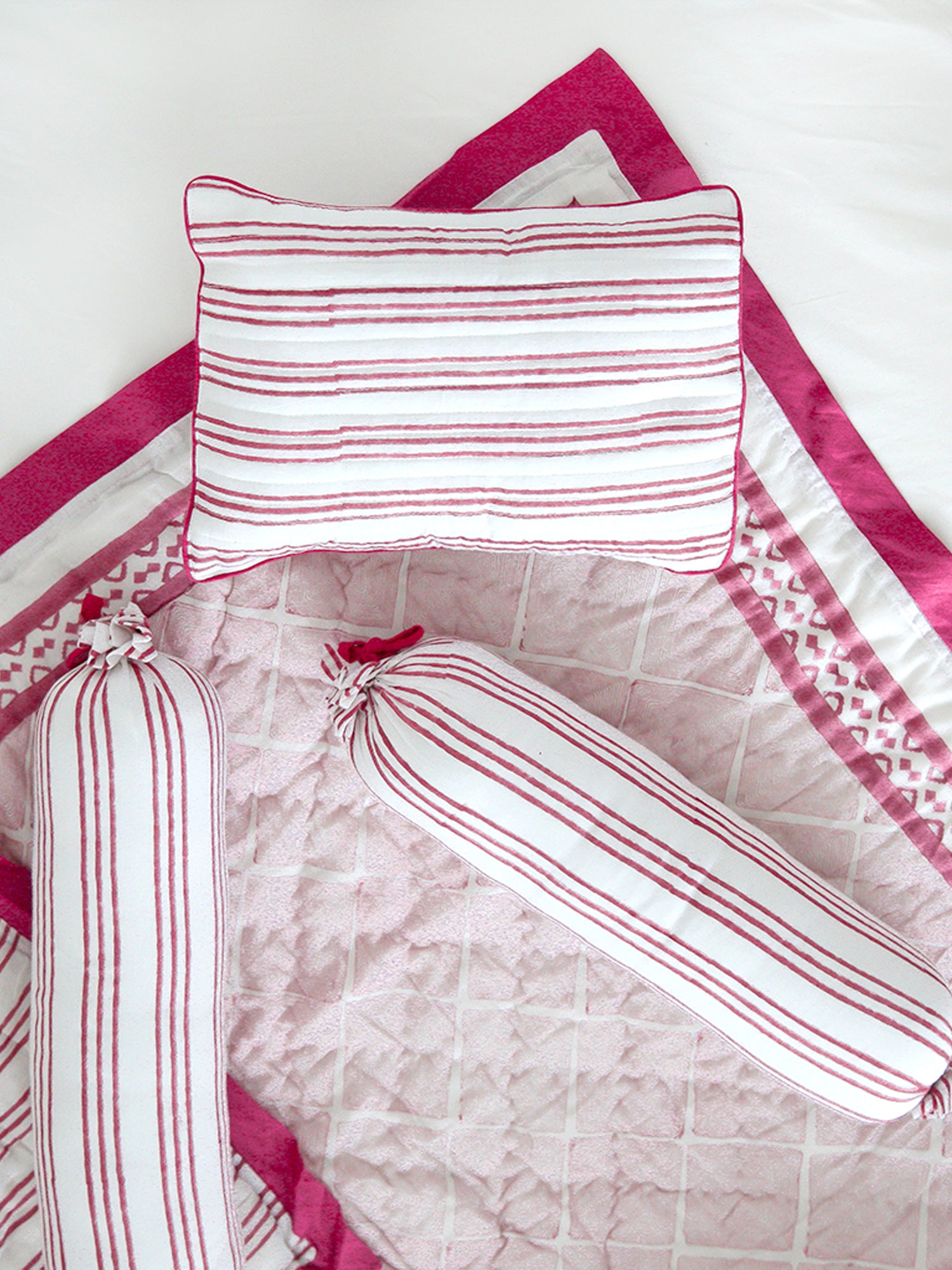 Cairo Pink Cotton Quilt