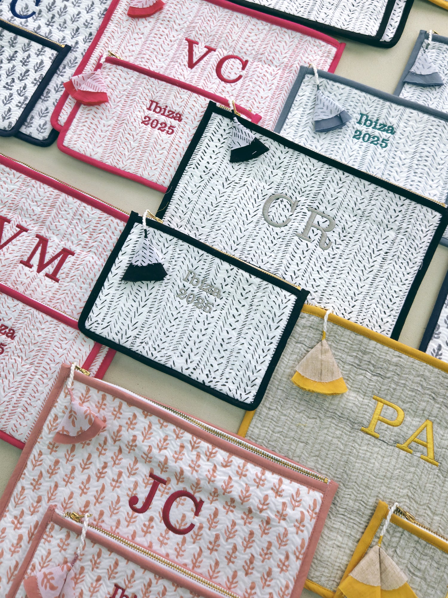 Toiletry Vanity Gift Set - Free Embroidery!